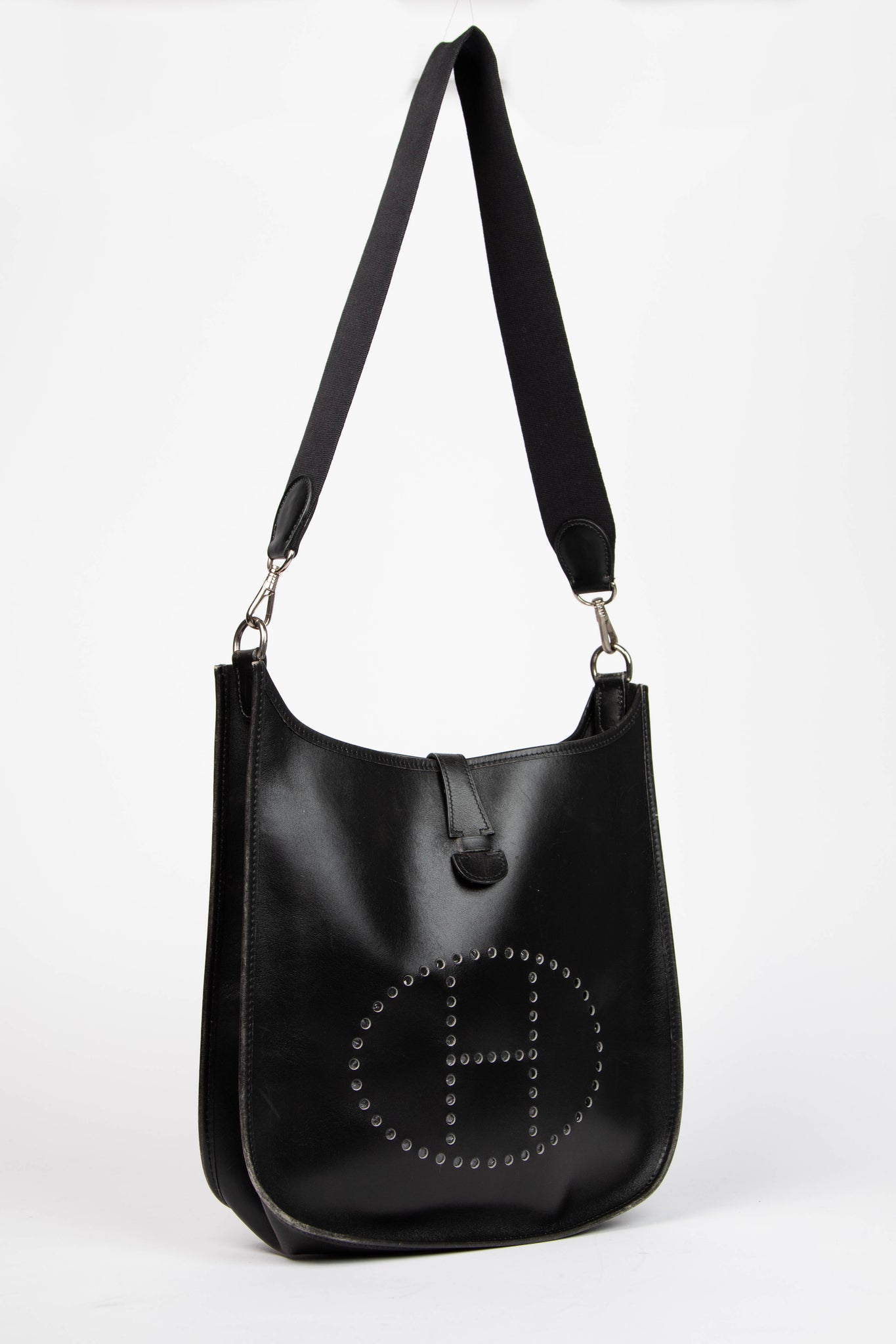 Vintage Hermès Black Box Calf Evelyne 33 GM with Palladium Hardware