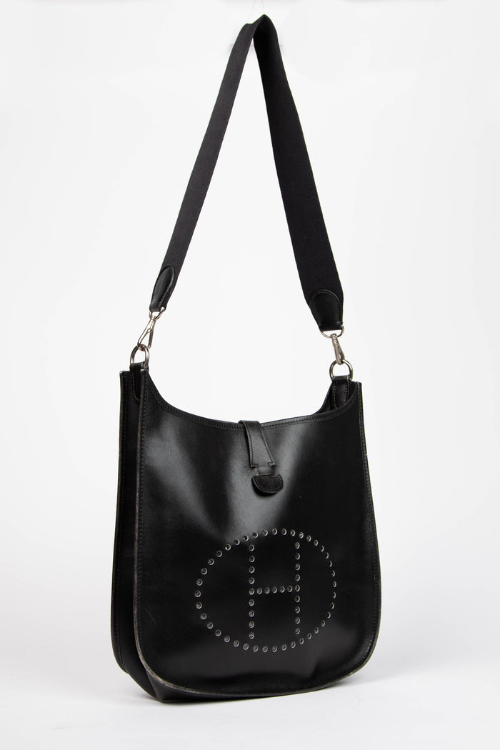 Vintage Hermès Black Box Calf Evelyne 33 GM with Palladium Hardware