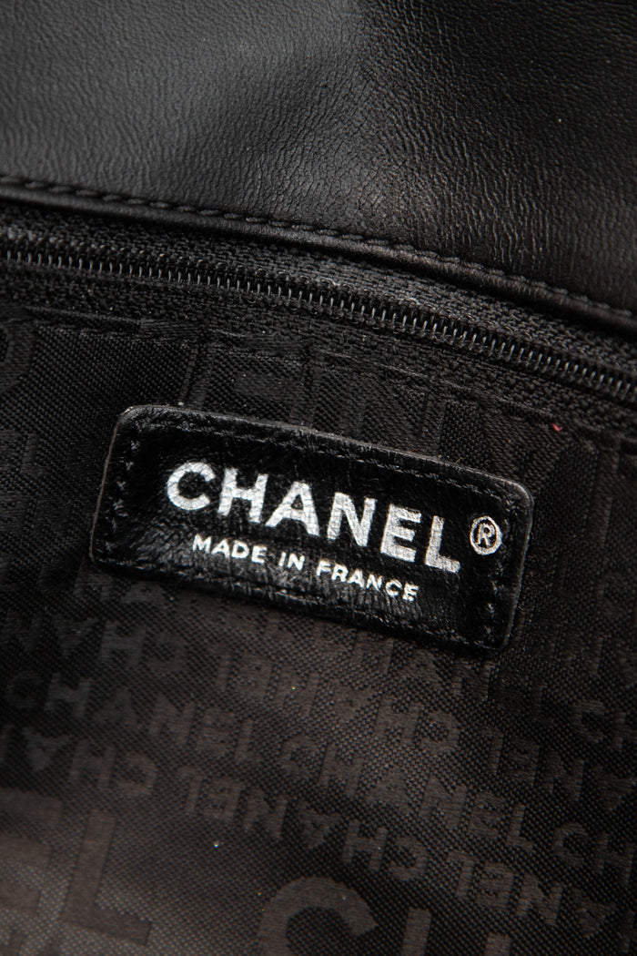 2000s Chanel Black Patent Leather Diagonal East West Chocolate Bar Flap Bag