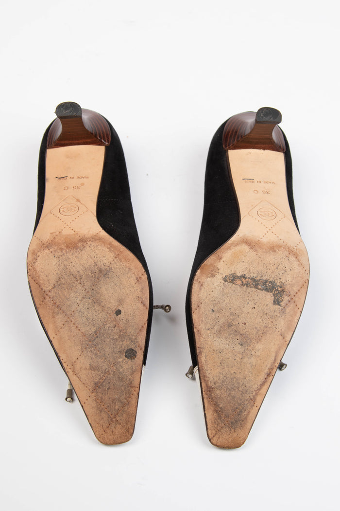 Vintage Chanel Black Suede Kitten Heel (EU 35C)