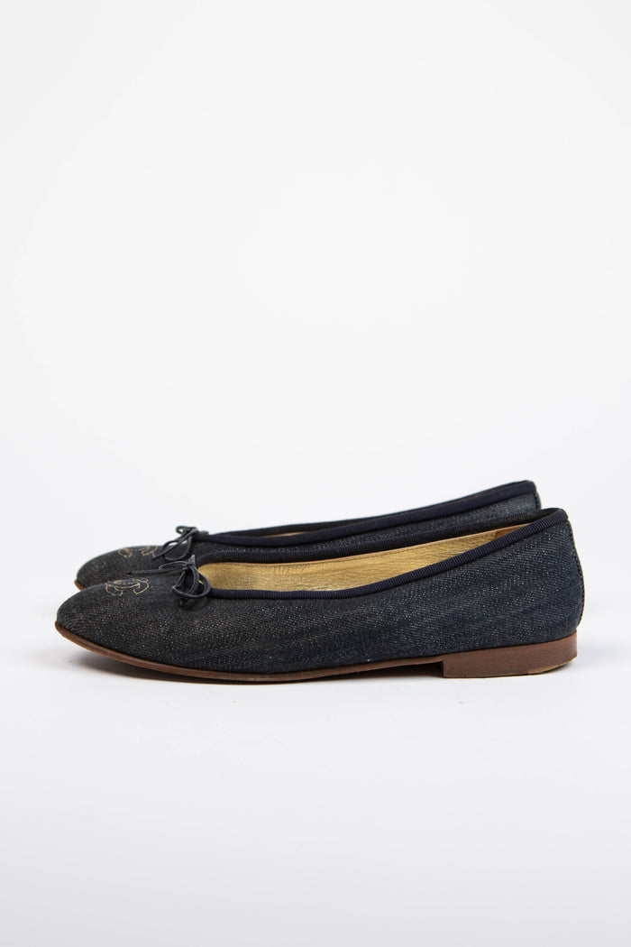 Vintage Chanel Denim Ballet Flats (EU 36C)