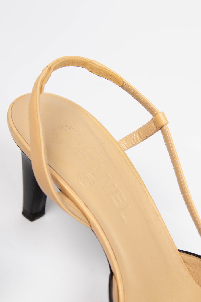 Vintage Chanel Beige and Black Leather CC Slingback Heel (EU 38)