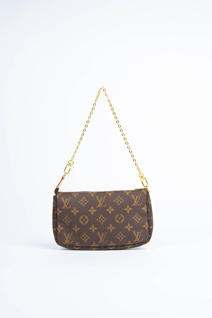 2000s Louis Vuitton Monogram Pochette Accessoires