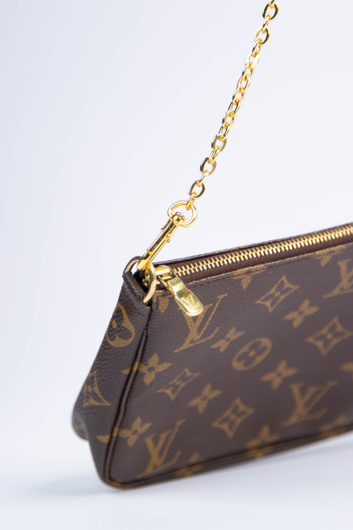 2000s Louis Vuitton Monogram Pochette Accessoires