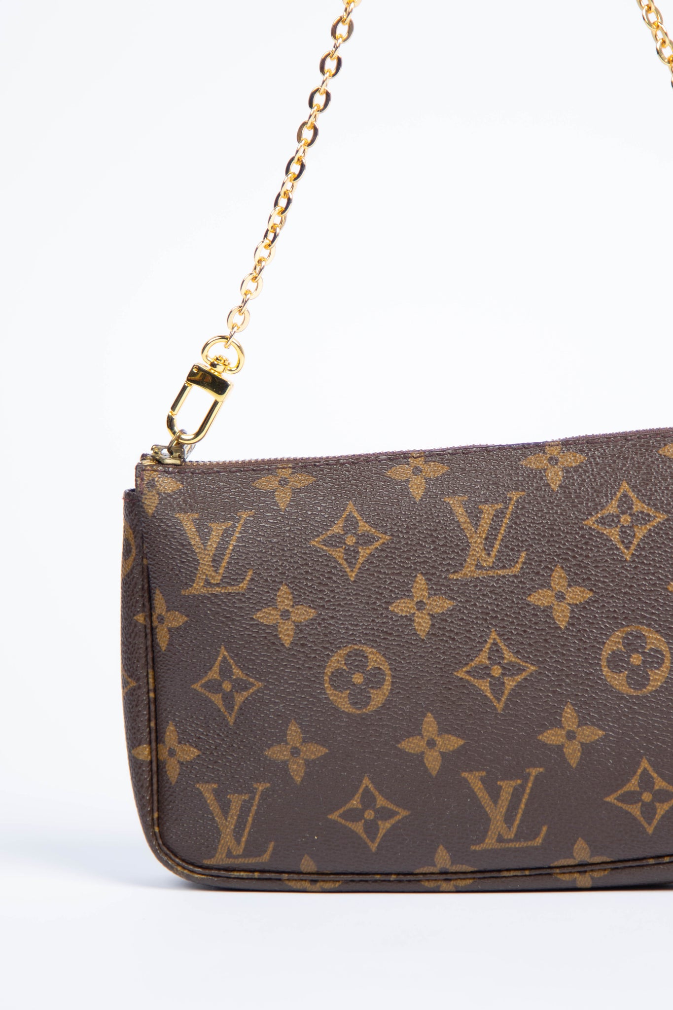 2000s Louis Vuitton Monogram Pochette Accessoires