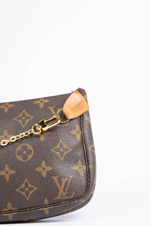 2000s Louis Vuitton Monogram Pochette Accessoires