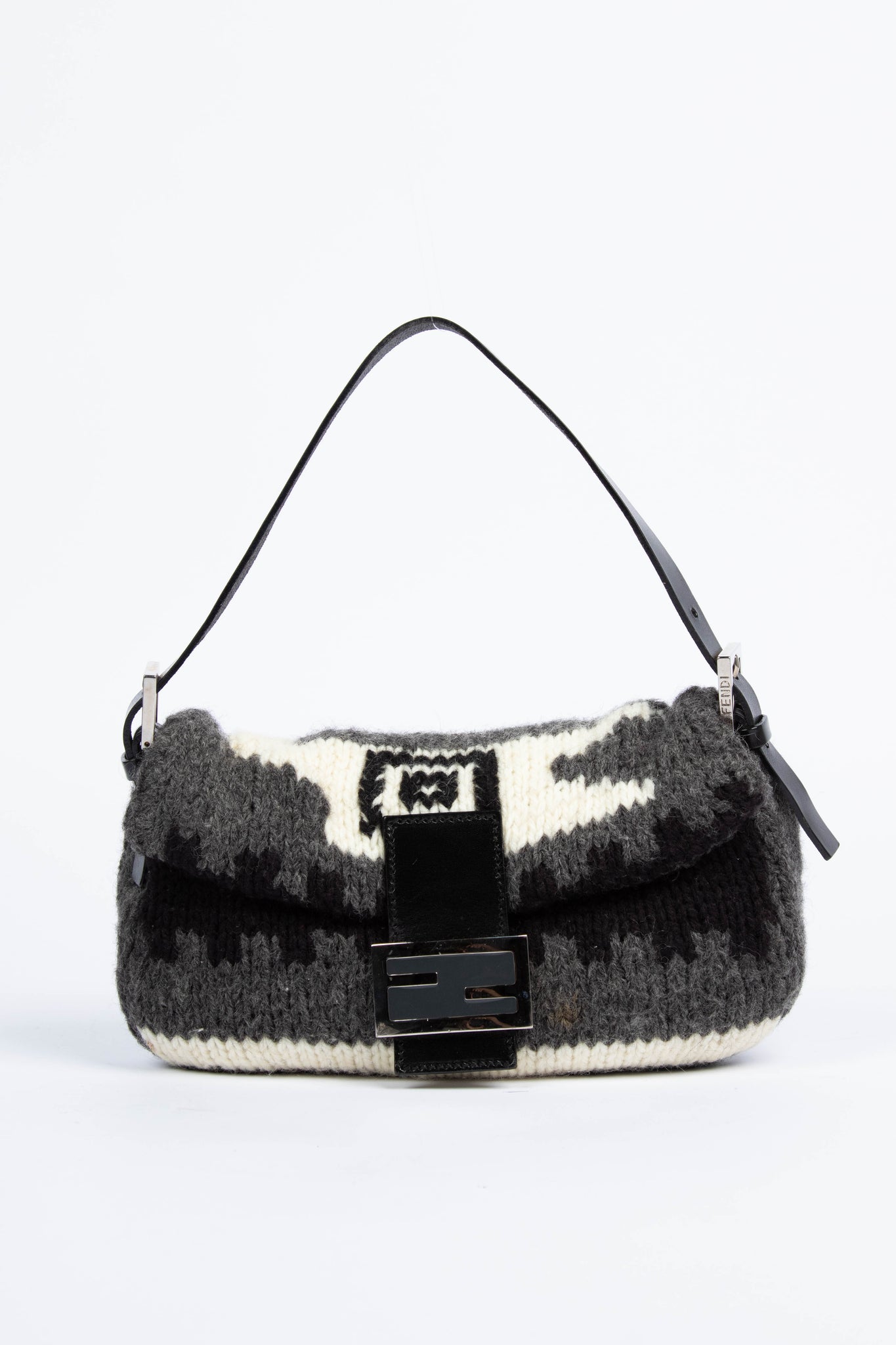 Vintage Fendi Grey Intarsia Knitted Baguette Shoulder Bag