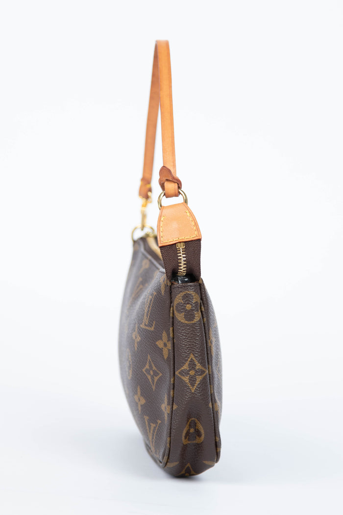 2000s Louis Vuitton Monogram Pochette Accessoires