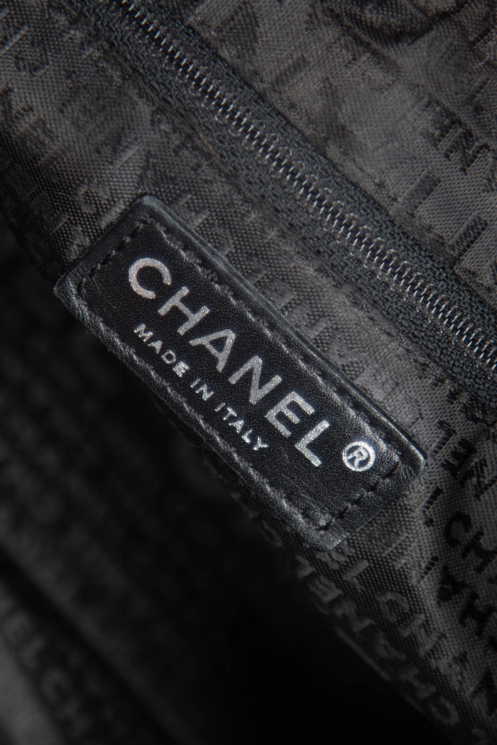 Vintage Chanel Black Leather Shoulder Bag