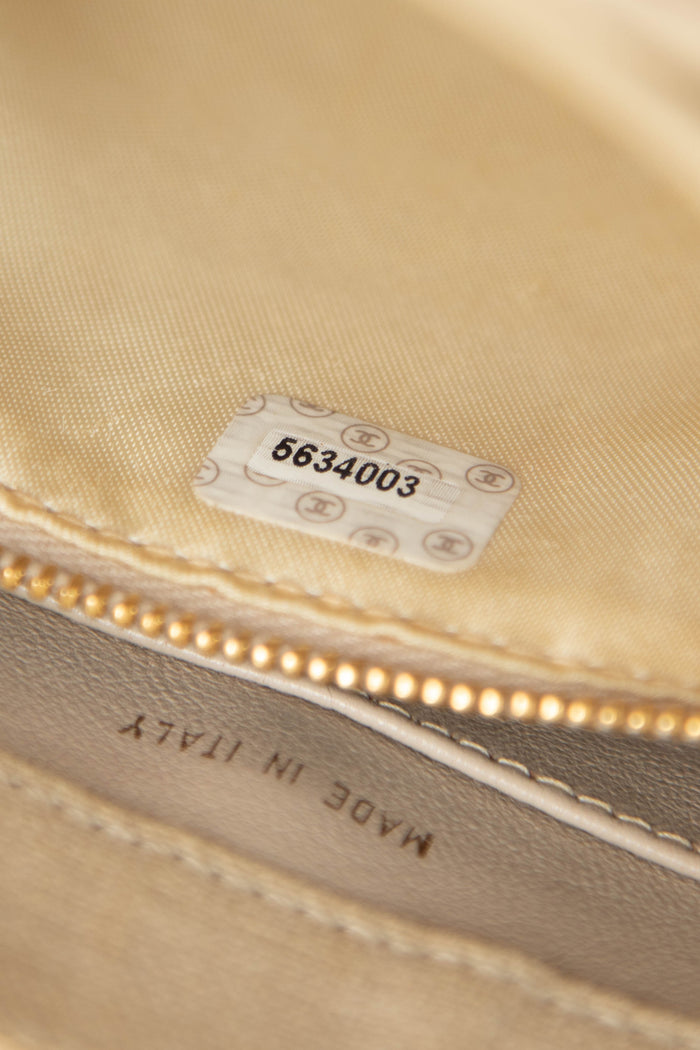 2000s Chanel Cream Canvas Shoulder Shoulder Bag 24k GHW
