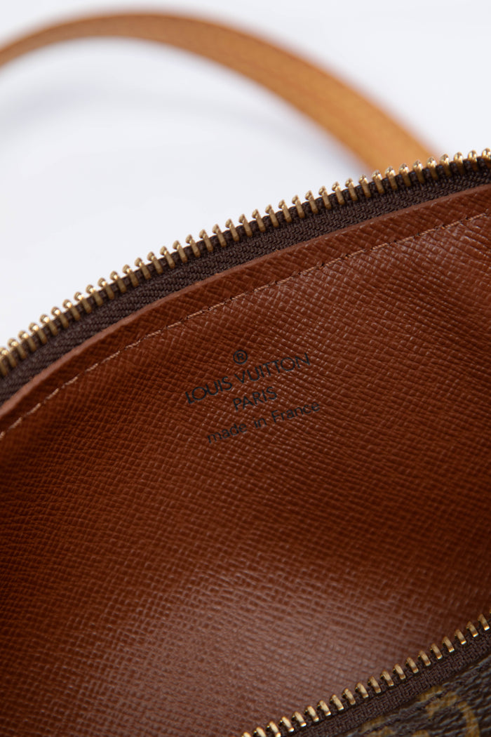 2000s Louis Vuitton Monogram Papillon 26cm Shoulder Bag