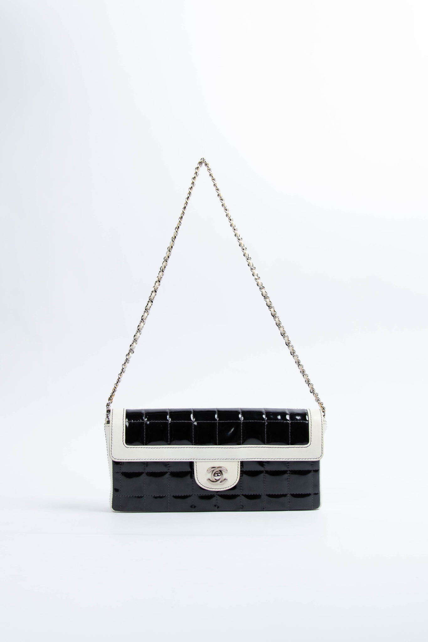 2000s Chanel Patent Leather Chocolate Bar East West Shoulder Bag