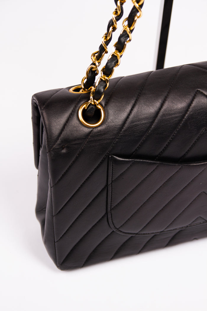 Vintage Chanel Classic Medium Double Flap Bag Black Chevron Leather 24 – Break  Archive