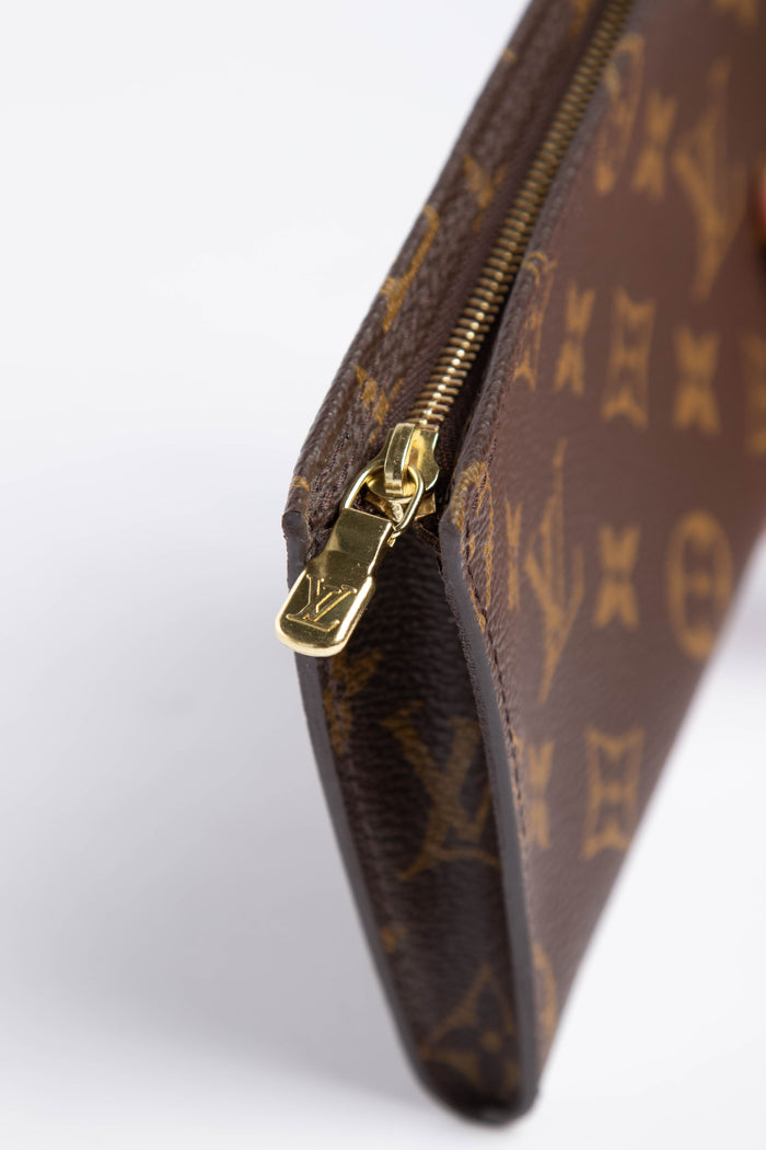 2000s Louis Vuitton Monogram Purse