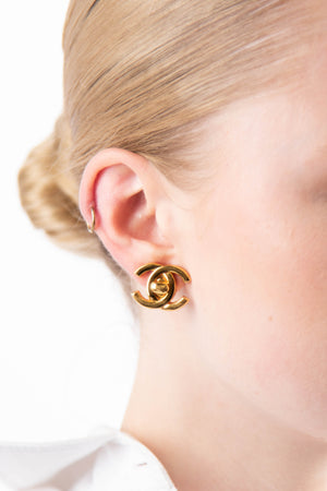 RARE Vintage Chanel Gold CC Earrings